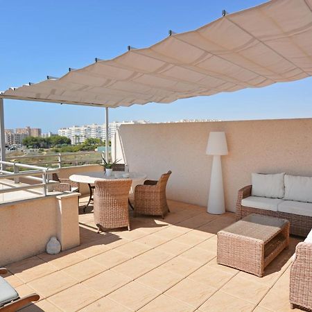 Luxury Beachfront Penthouse By Nras 坎佩略 外观 照片